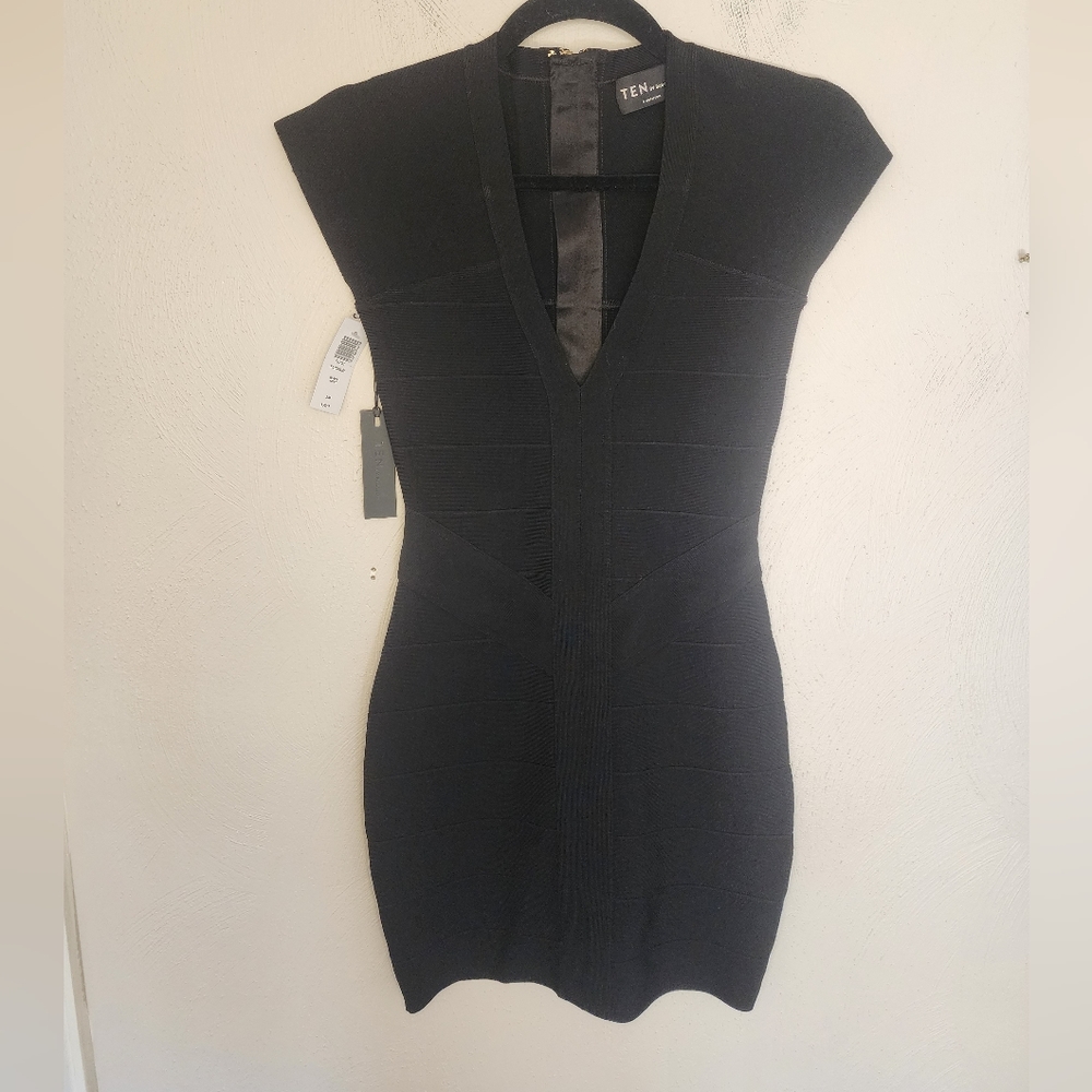 Aritzia Black Dress